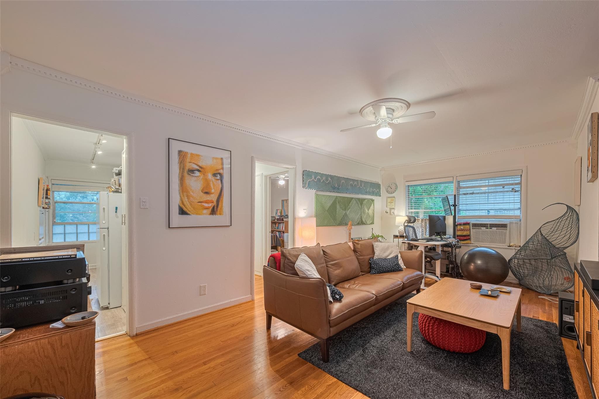 Gallery image 4