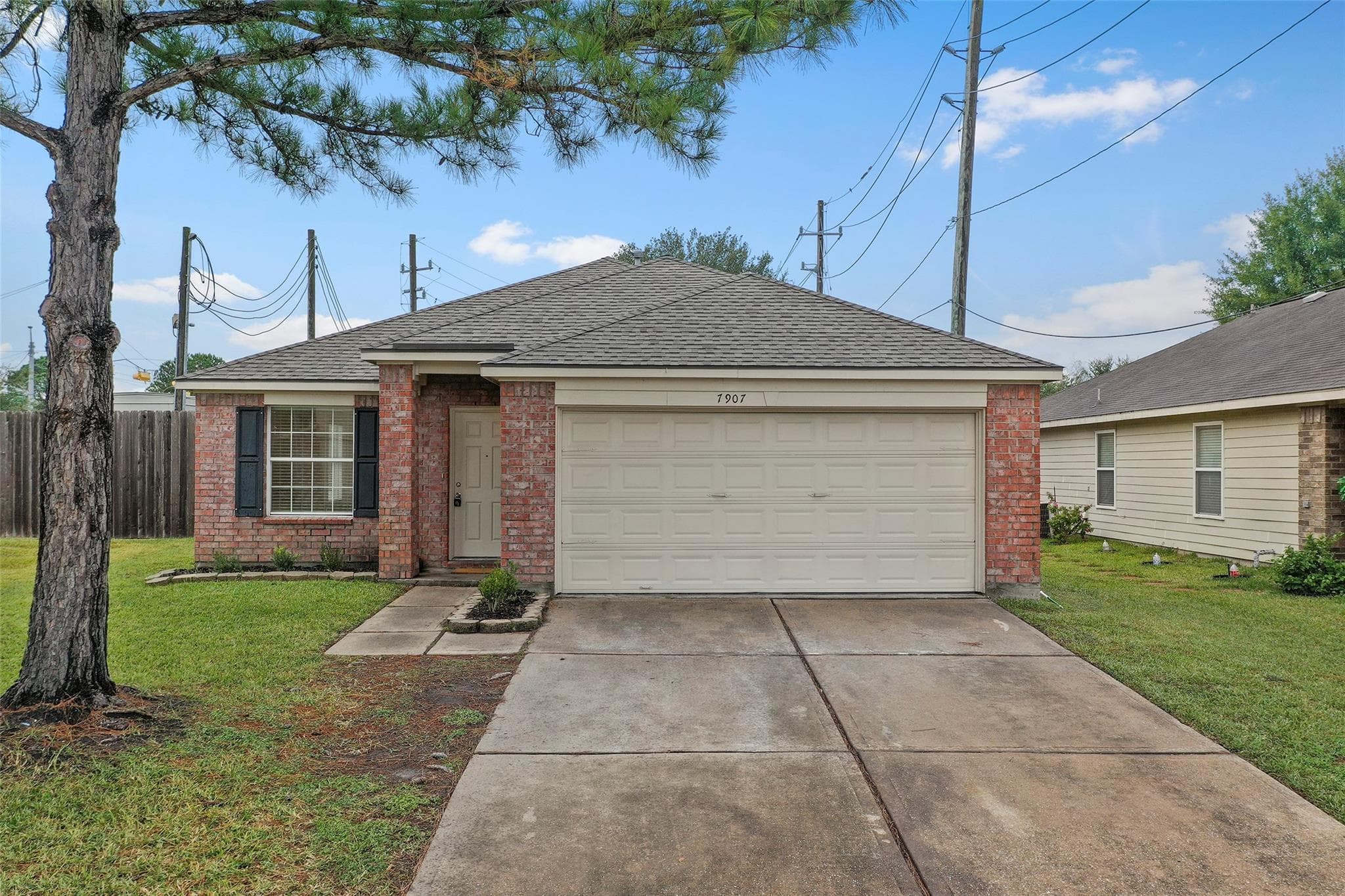 Main property image