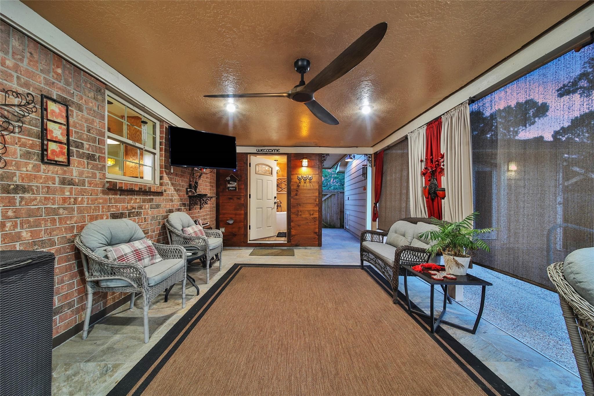 Gallery image 4
