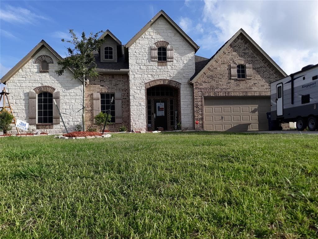 4626 Red Fox Cir