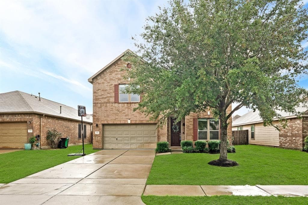 Main property image
