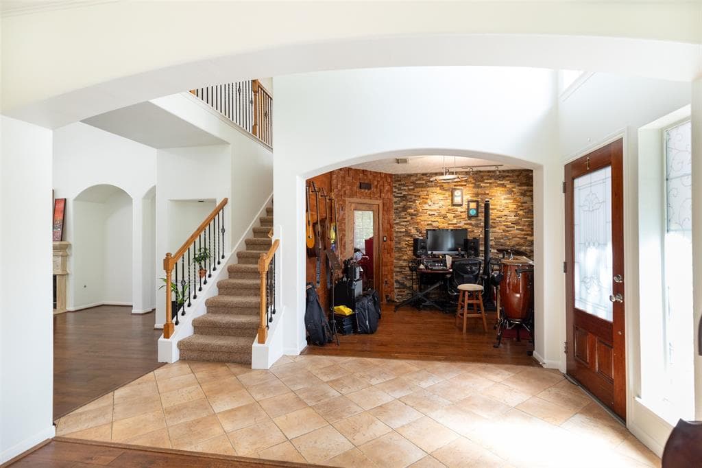 Gallery image 4