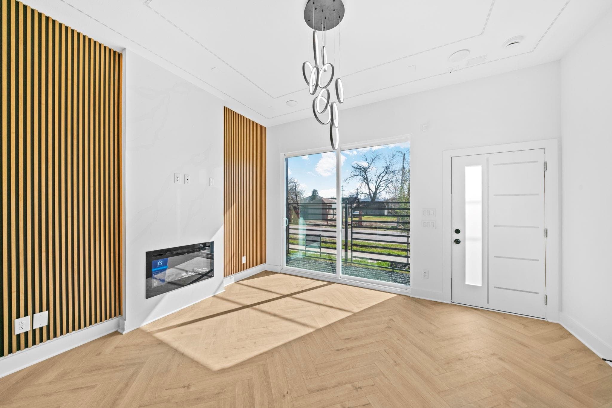 Gallery image 2