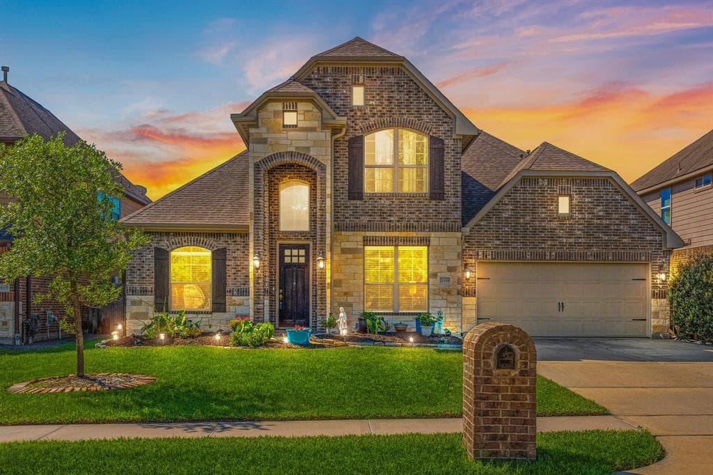 11119 Roundtable Dr