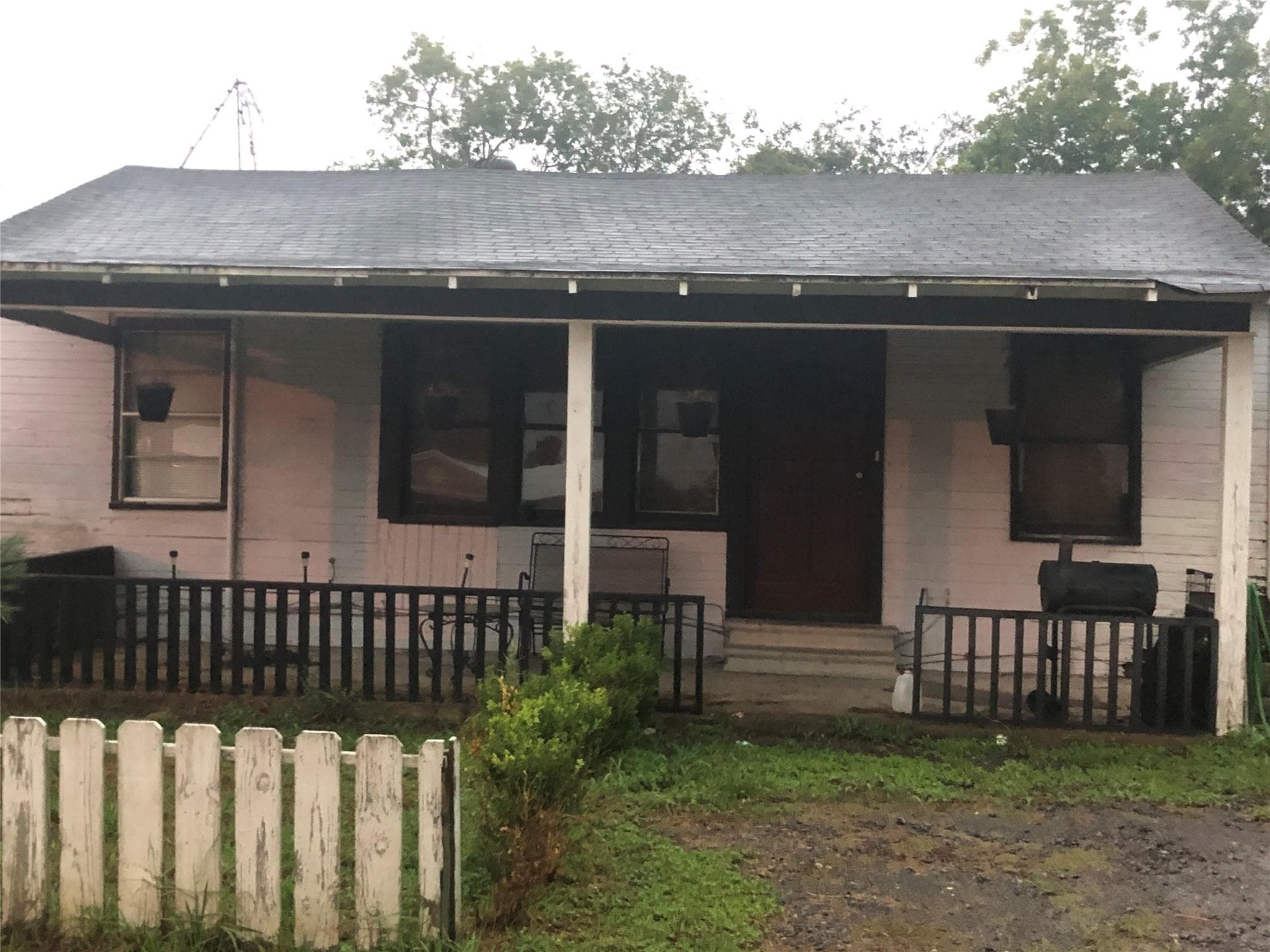3620 Martin St