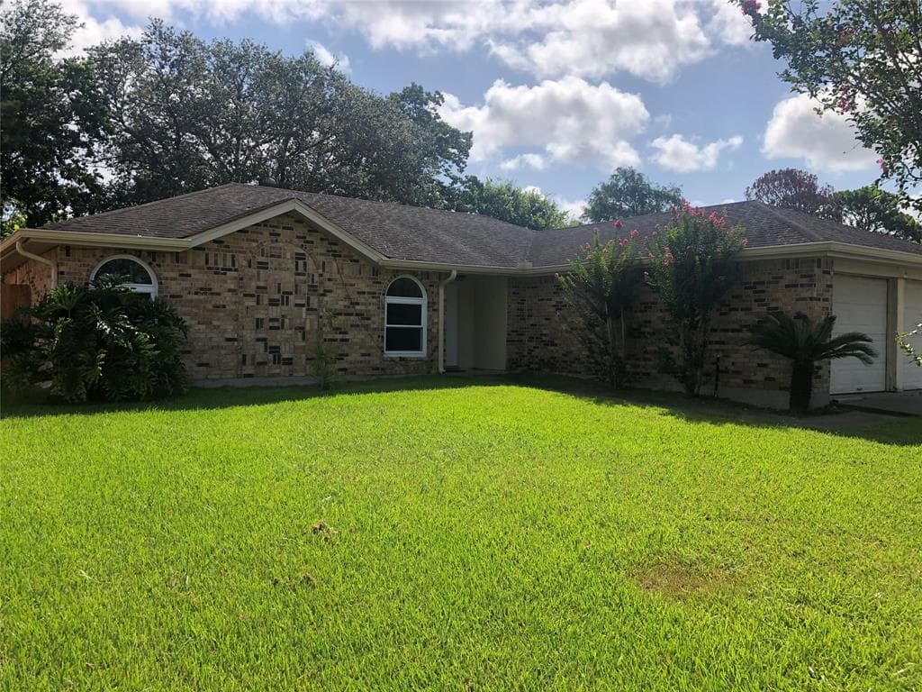 2815 Pilgrims Point Dr