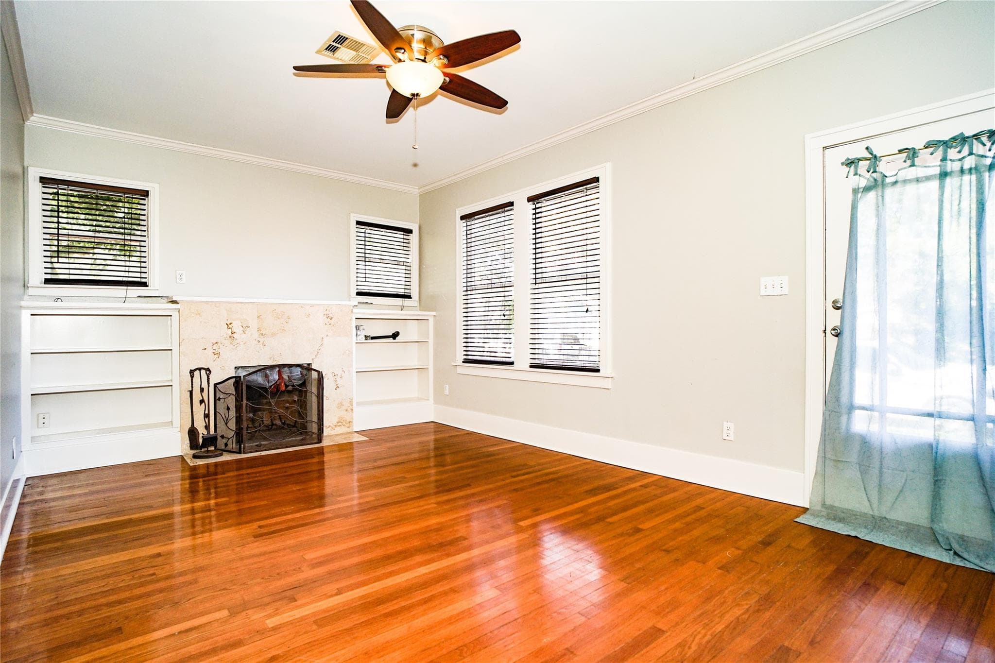 Gallery image 3