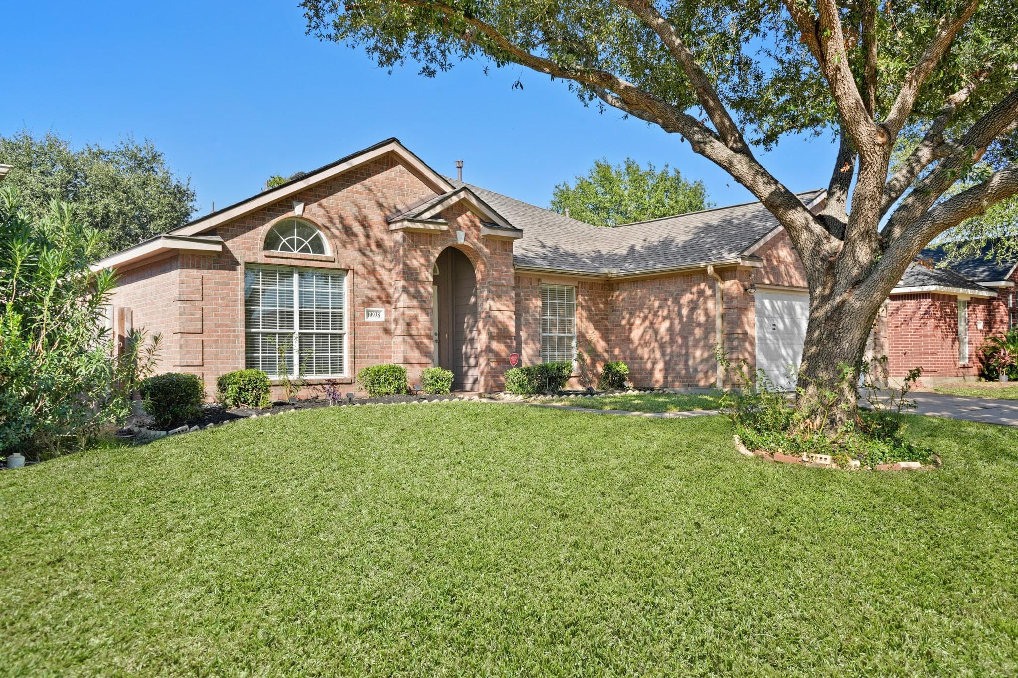 19938 Cresent Creek Dr