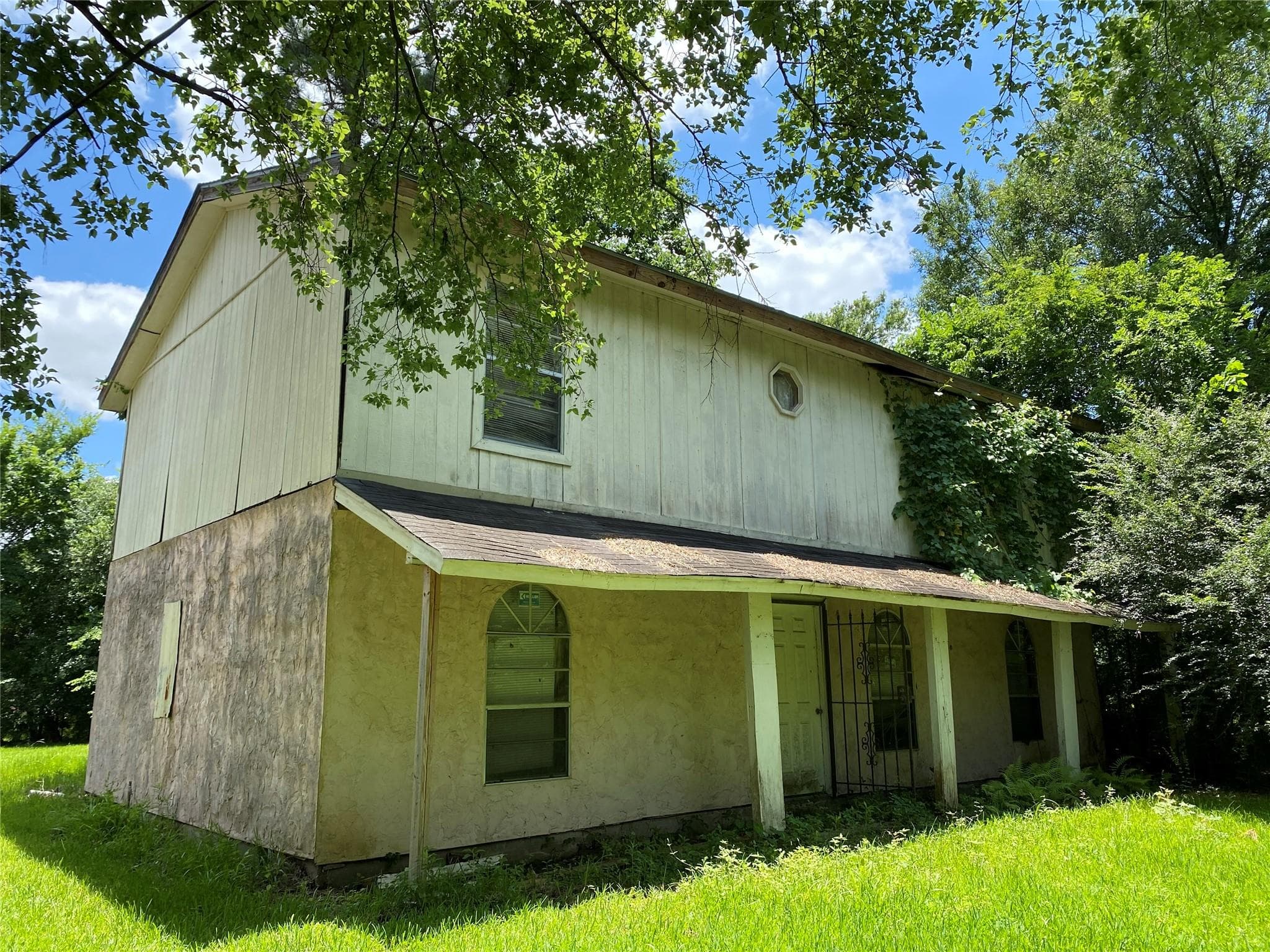 9418 Caddo Rd