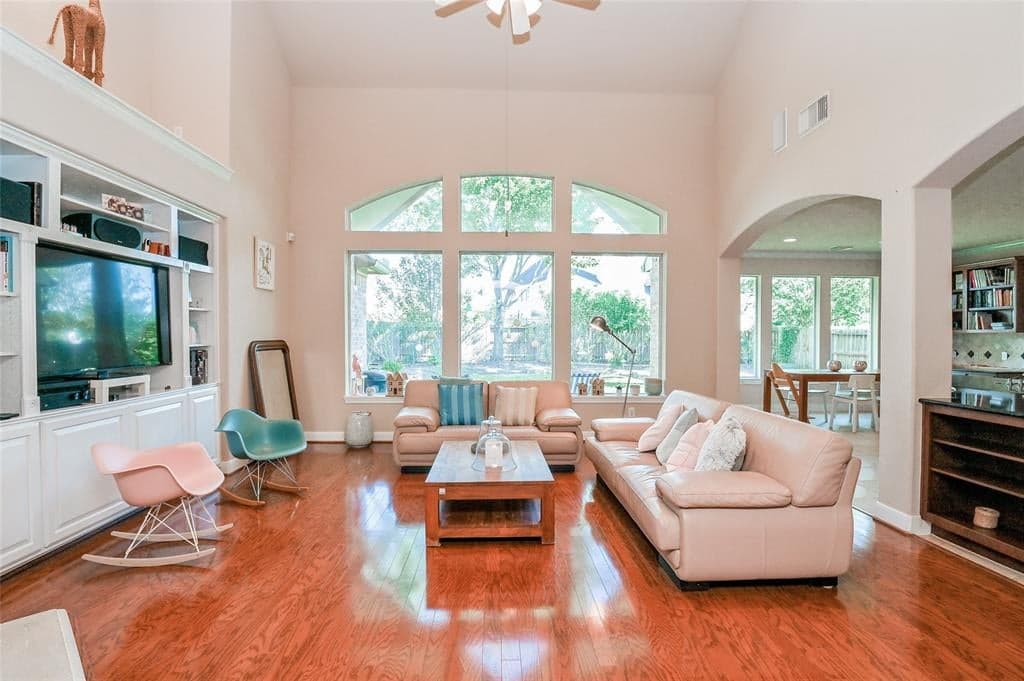 Gallery image 4