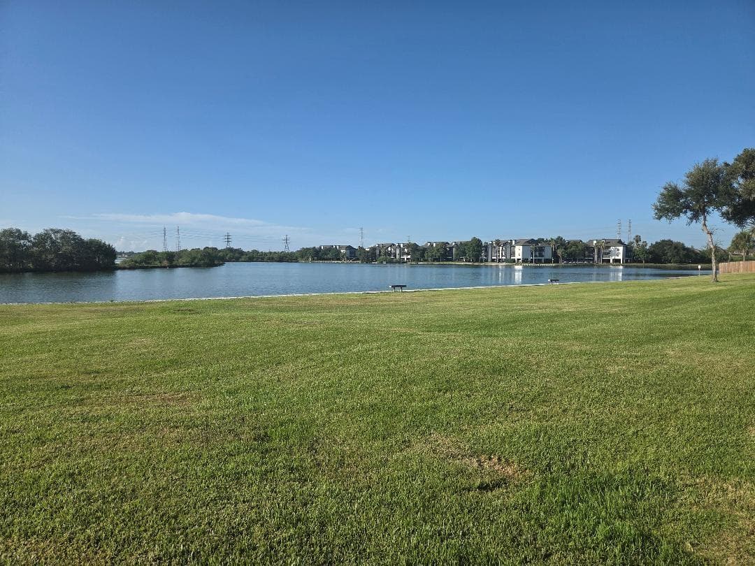 18800 Egret Bay Blvd Apt 1009
