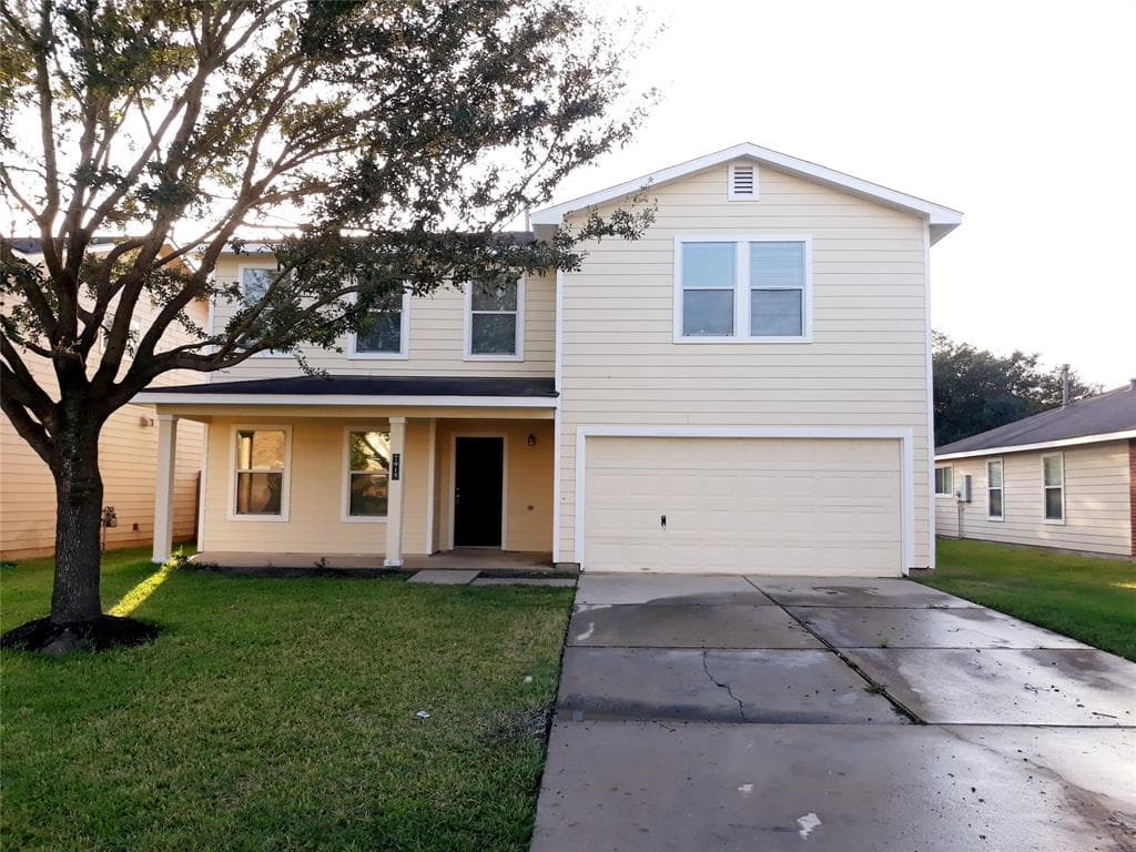 7915 Ashland Springs Ln