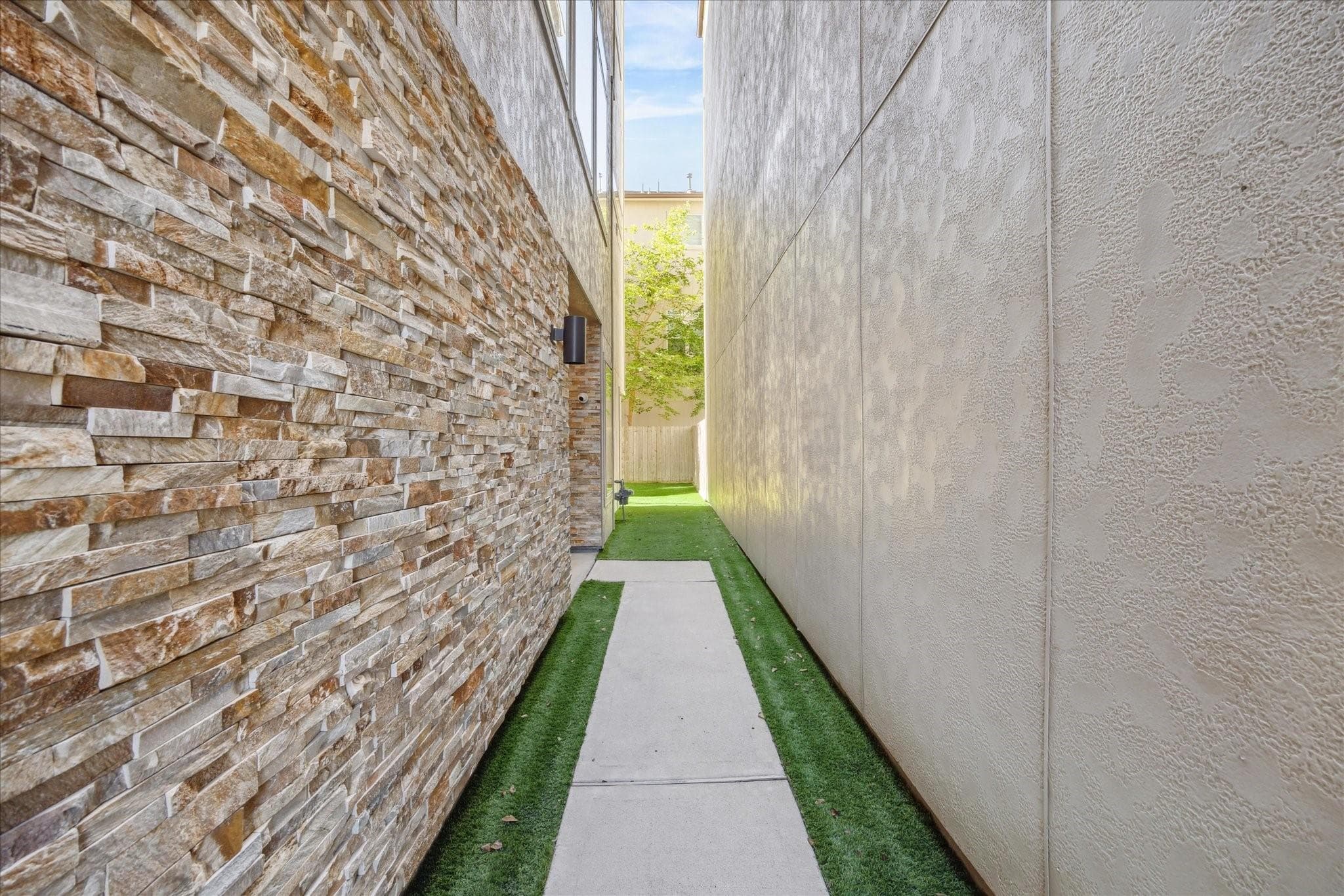 Gallery image 3