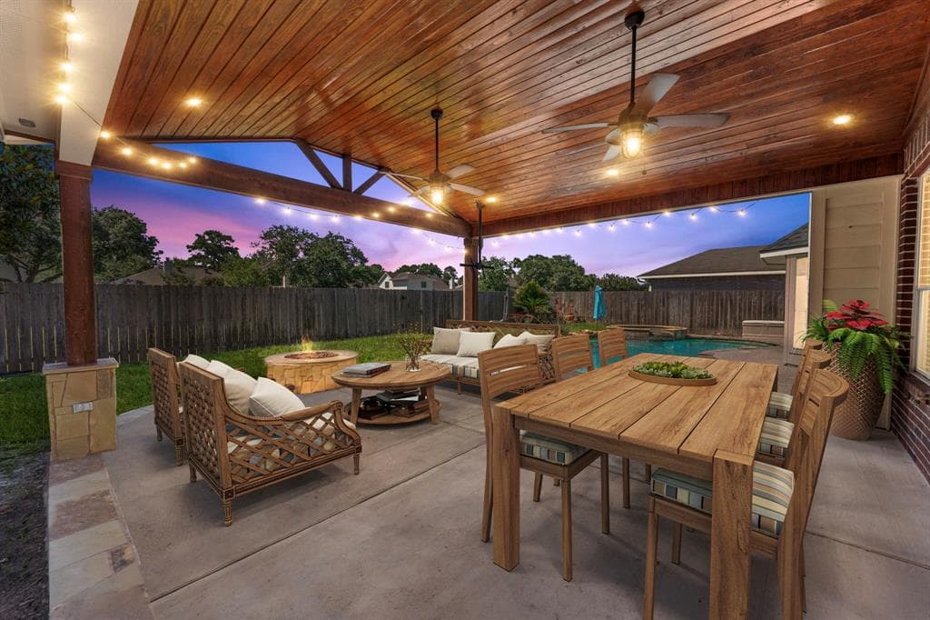 14322 Cypress Green Dr
