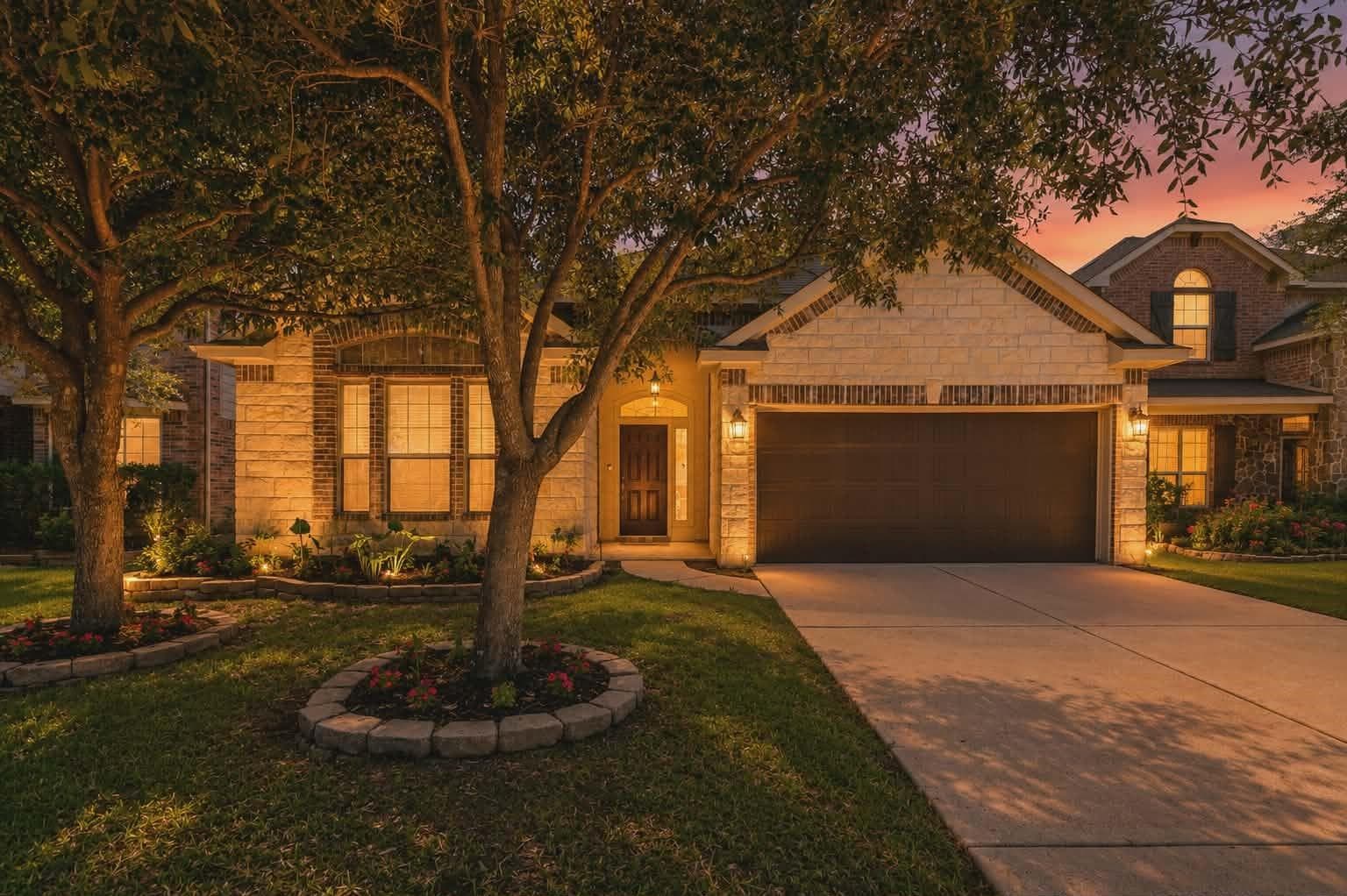 8619 Debbie Terrace Dr