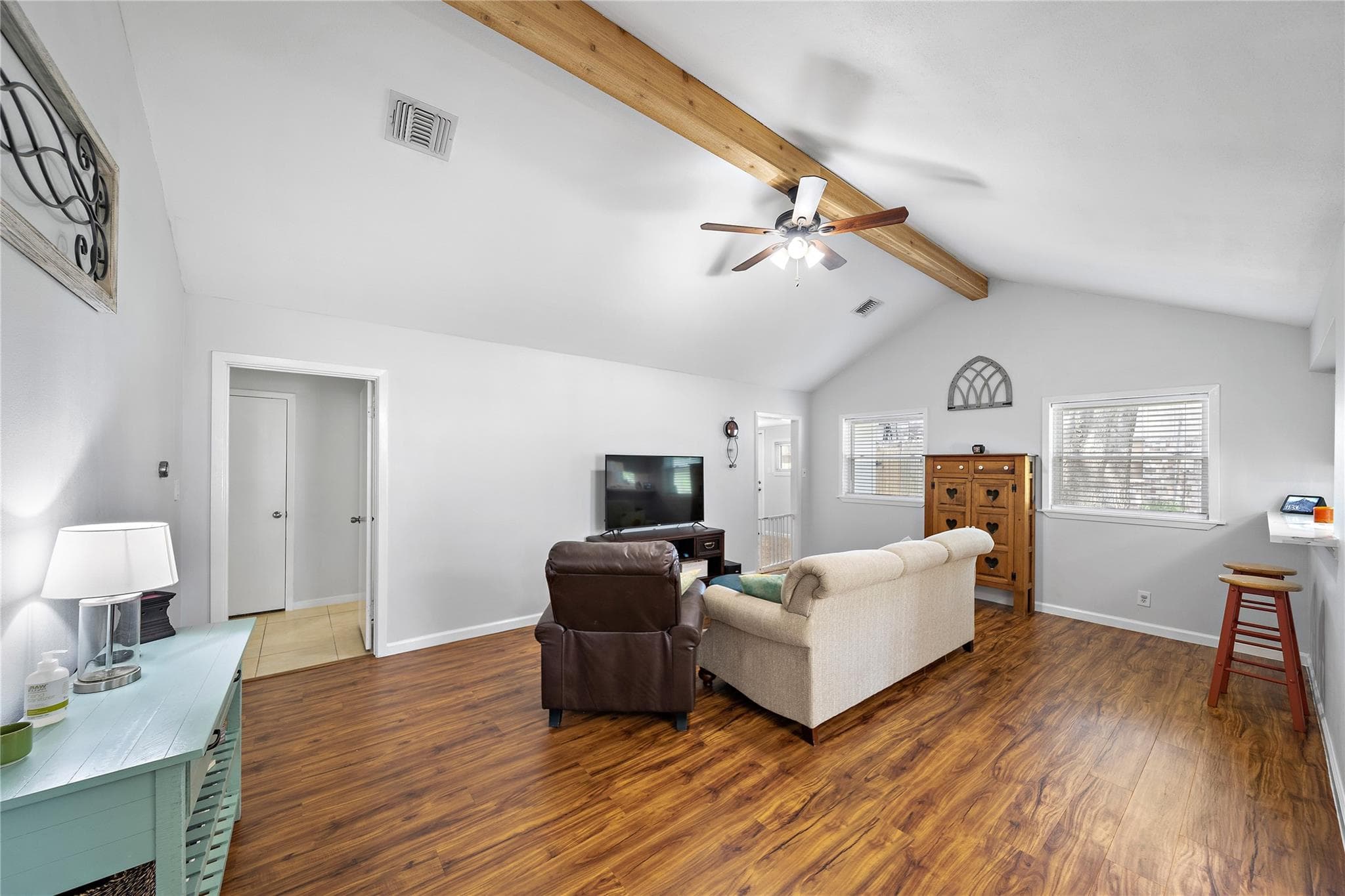 Gallery image 3