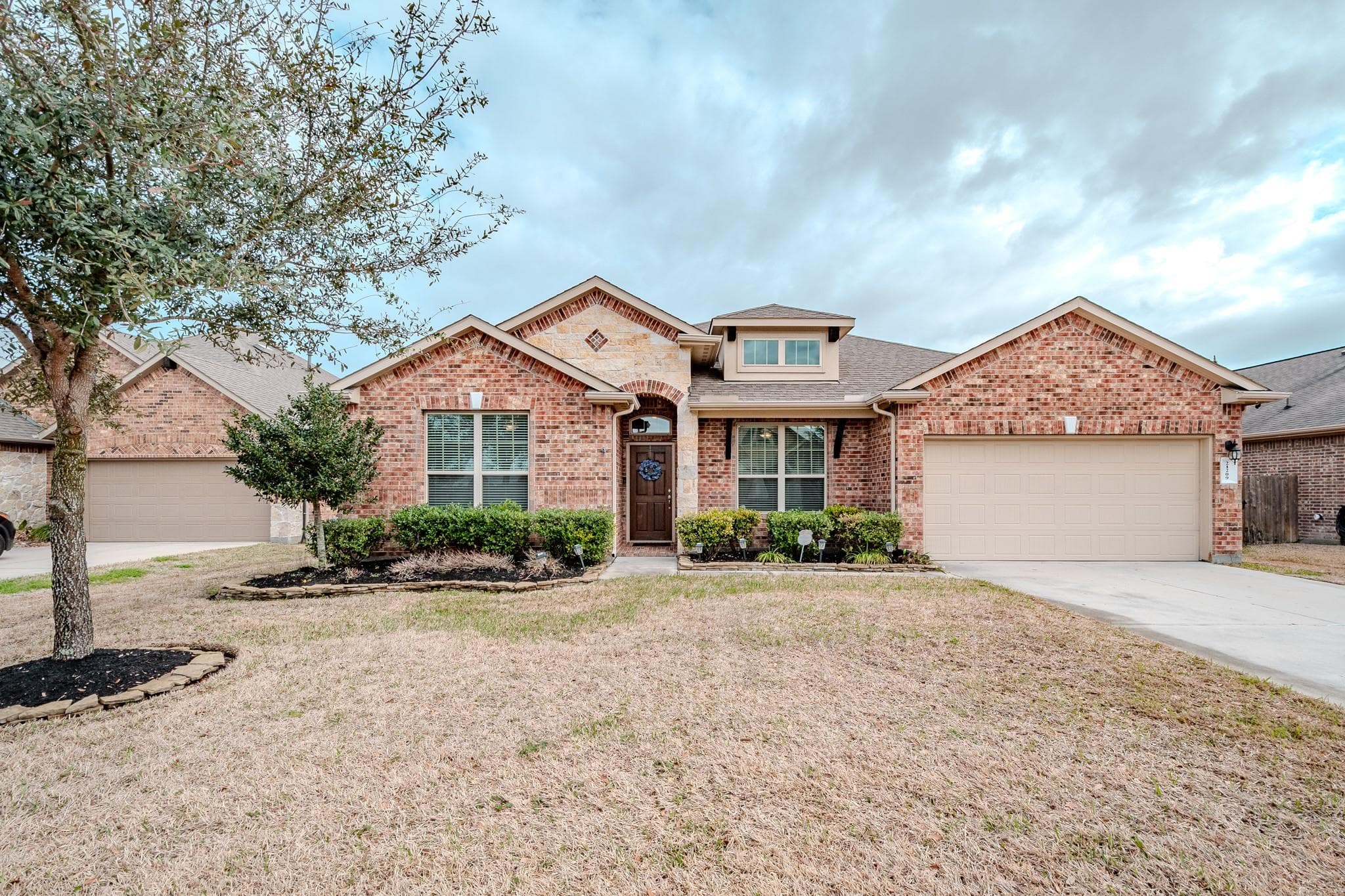21209 Timber Bluff Ln