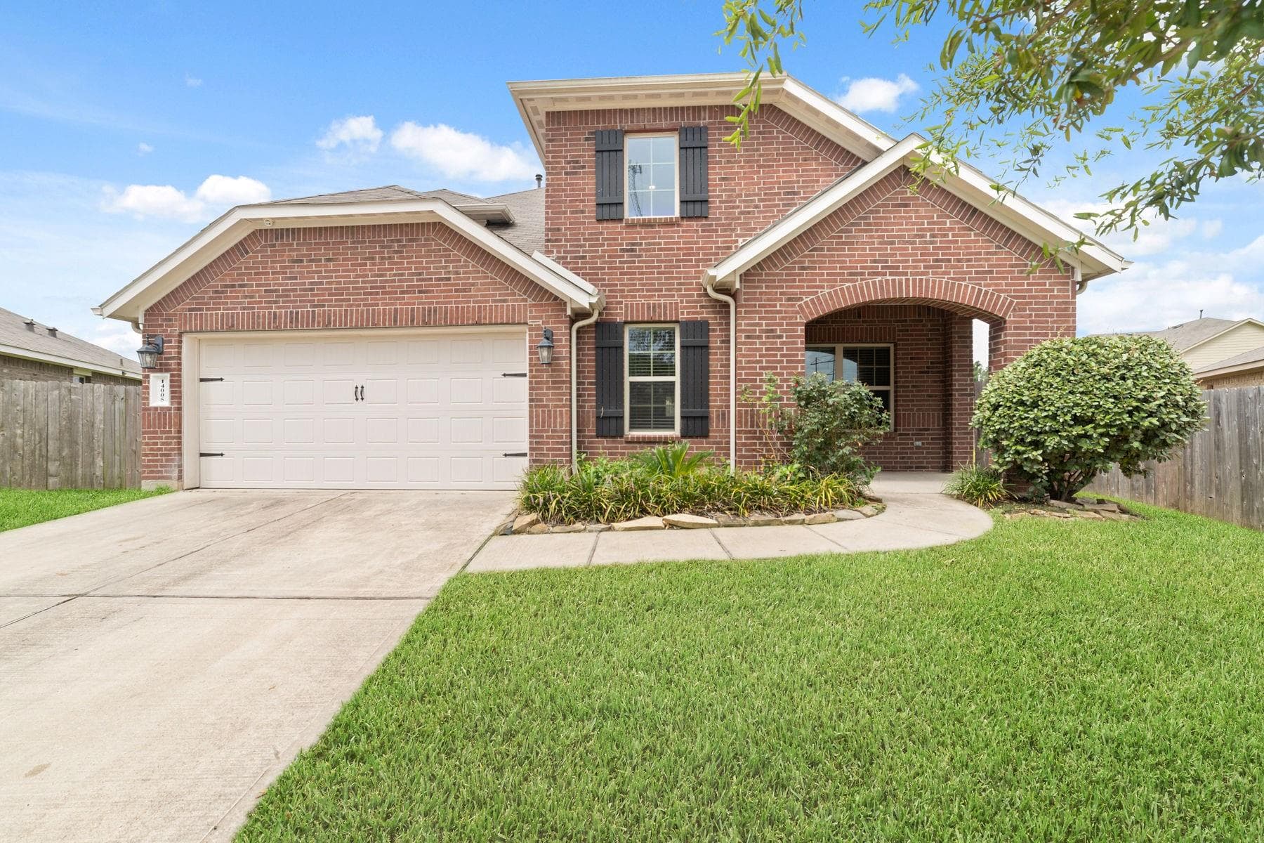 Main property image