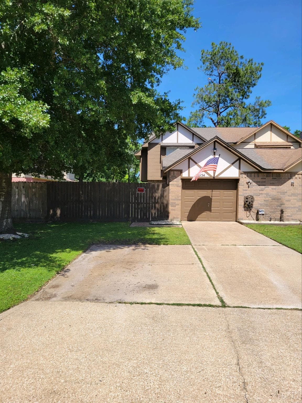 554 Birdsong Dr