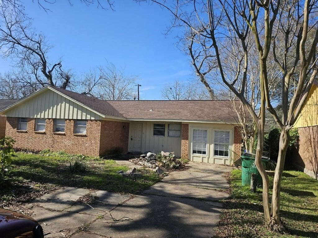 Main property image