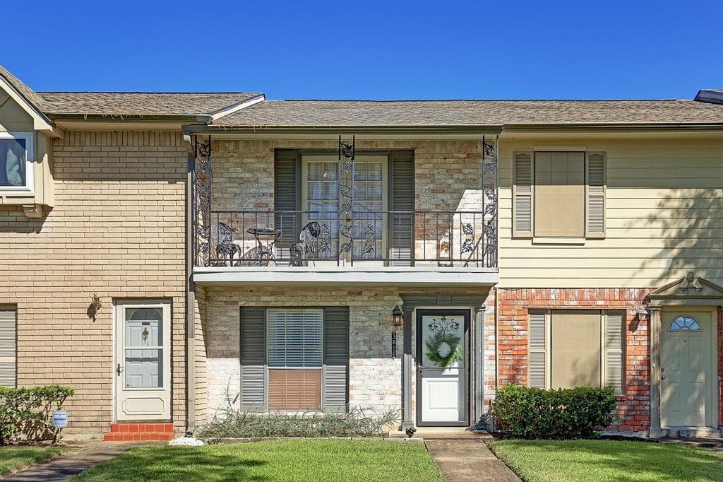 3812 Laura Leigh Dr