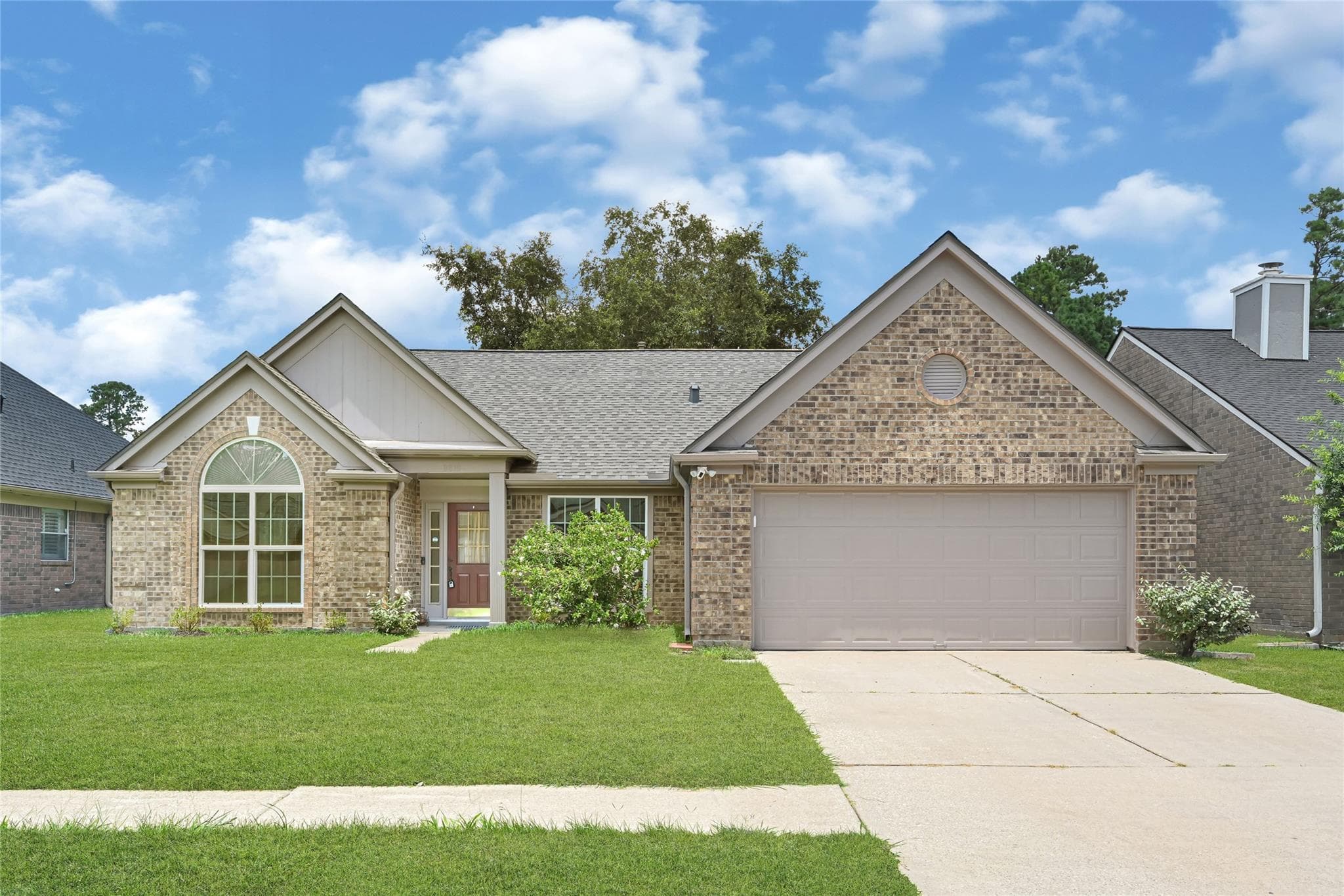 8818 Driftstone Dr