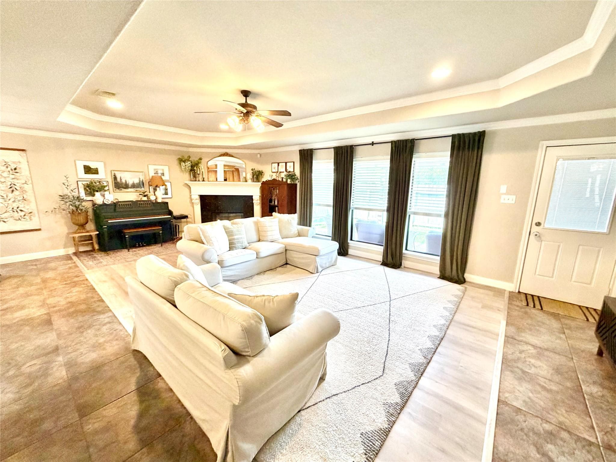 Gallery image 3