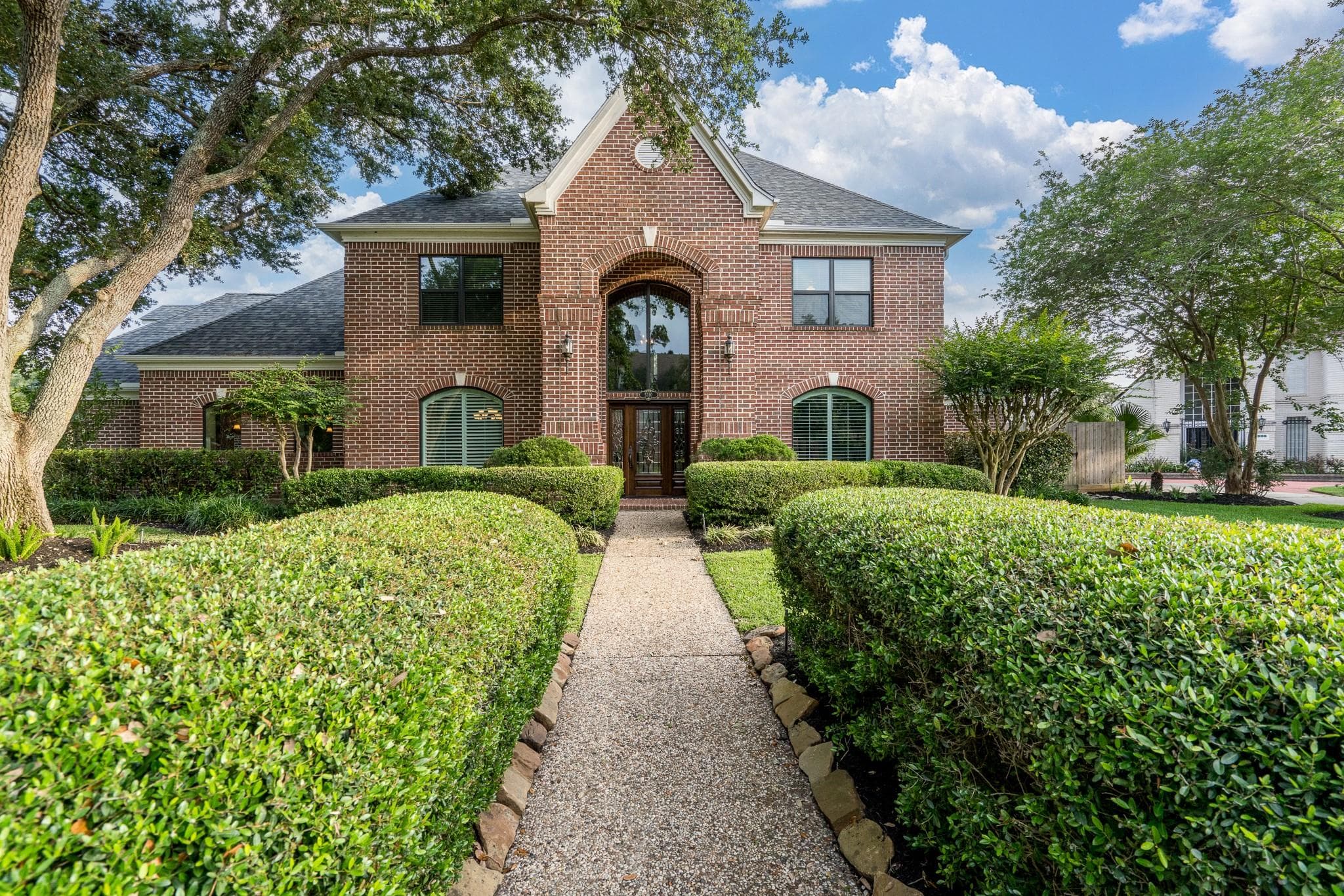 5310 Frensham Cir