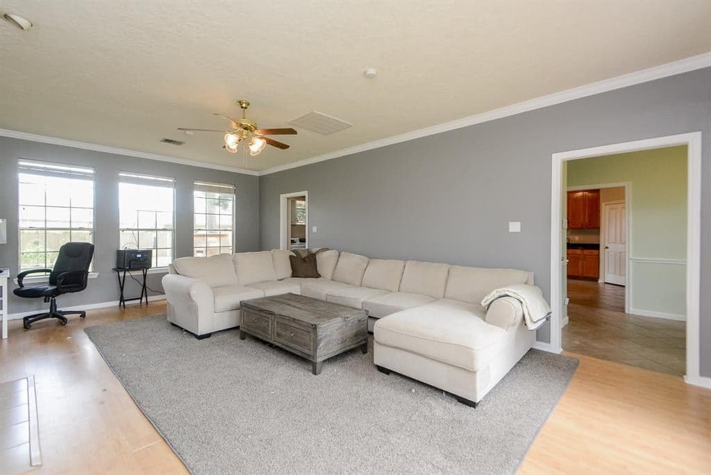 Gallery image 4