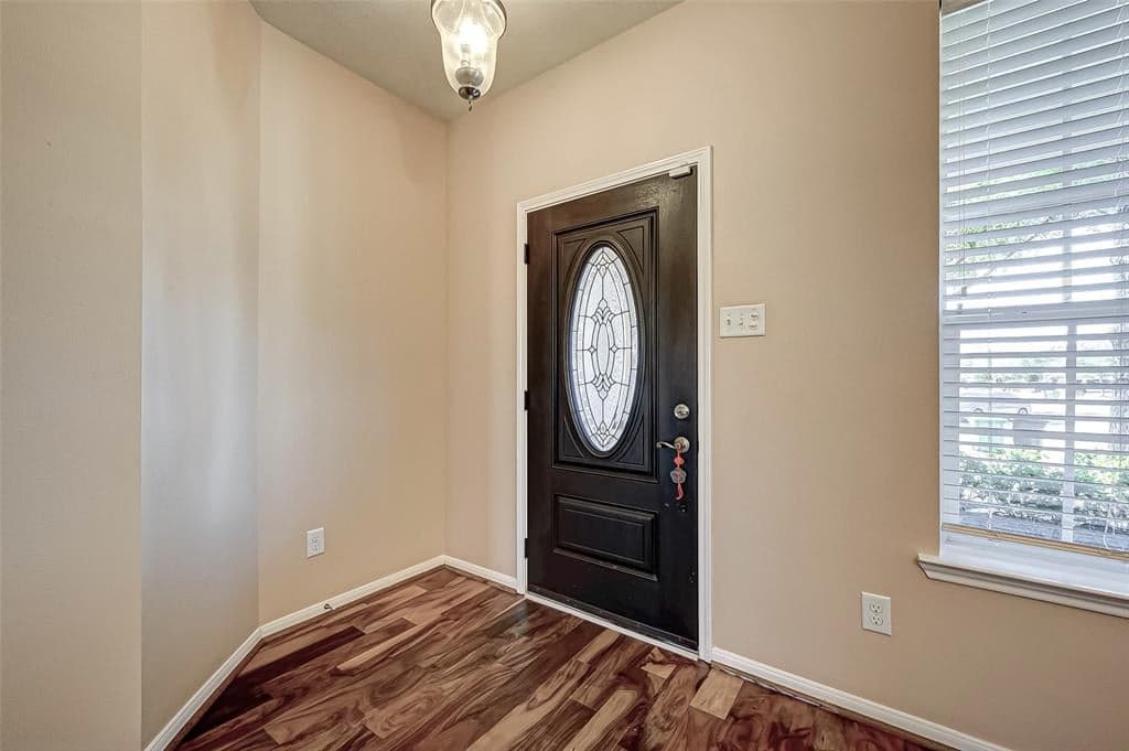 Gallery image 4