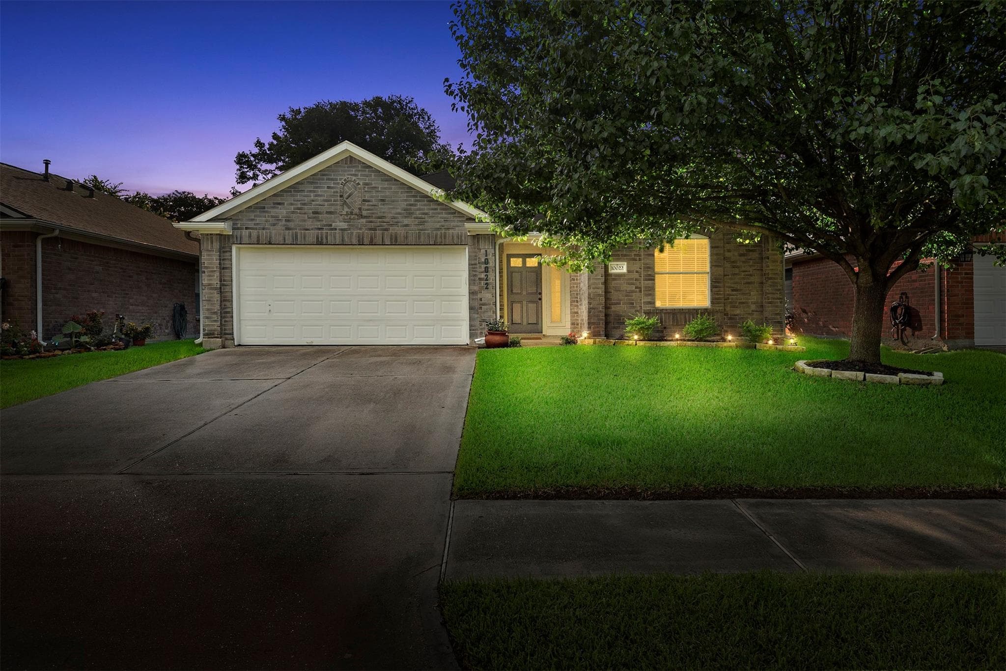 10022 Encino Cove Ct