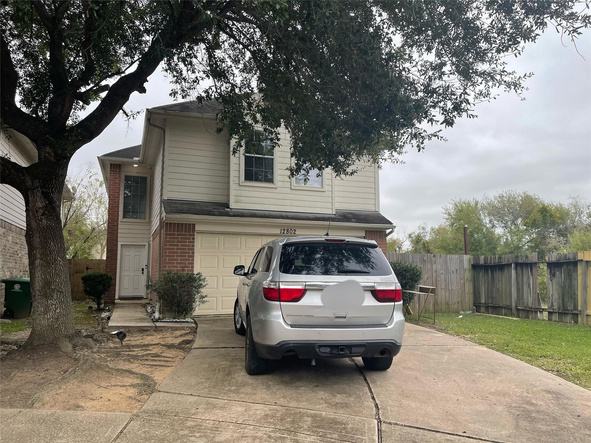 12802 Cobden Ct