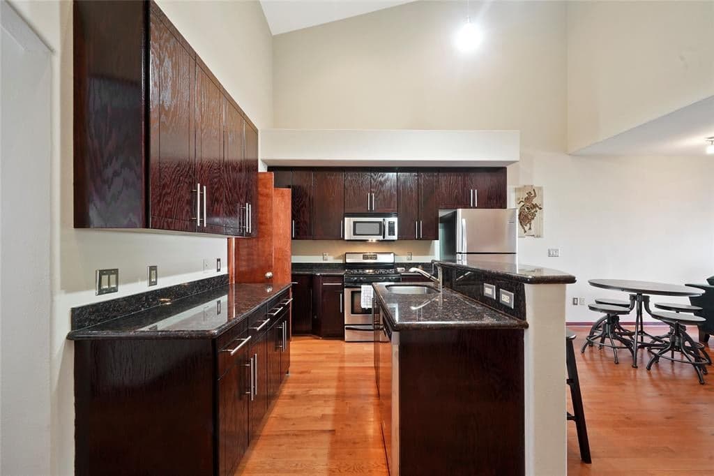 2900 Hamilton St Unit 33