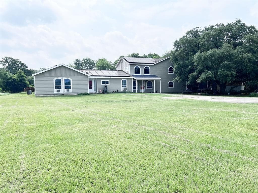 13074 Clover Ln