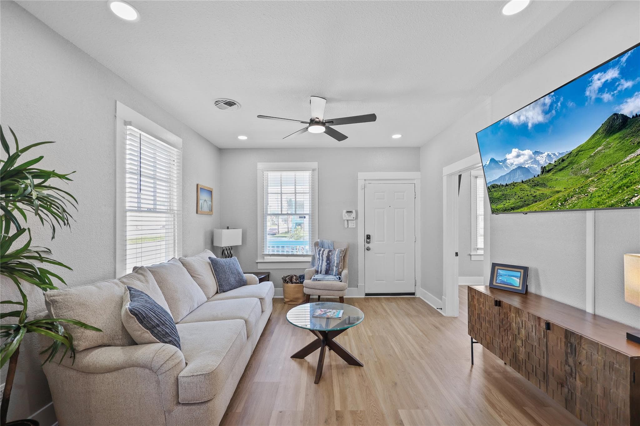 Gallery image 4