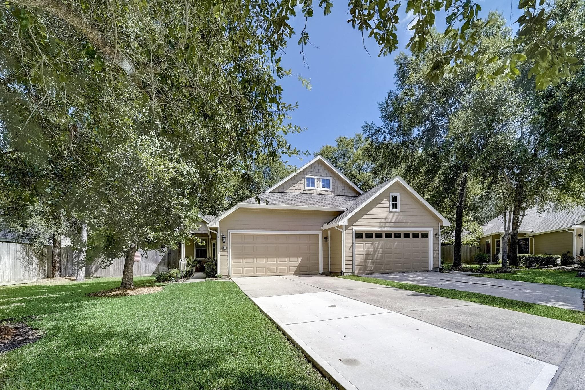 Main property image