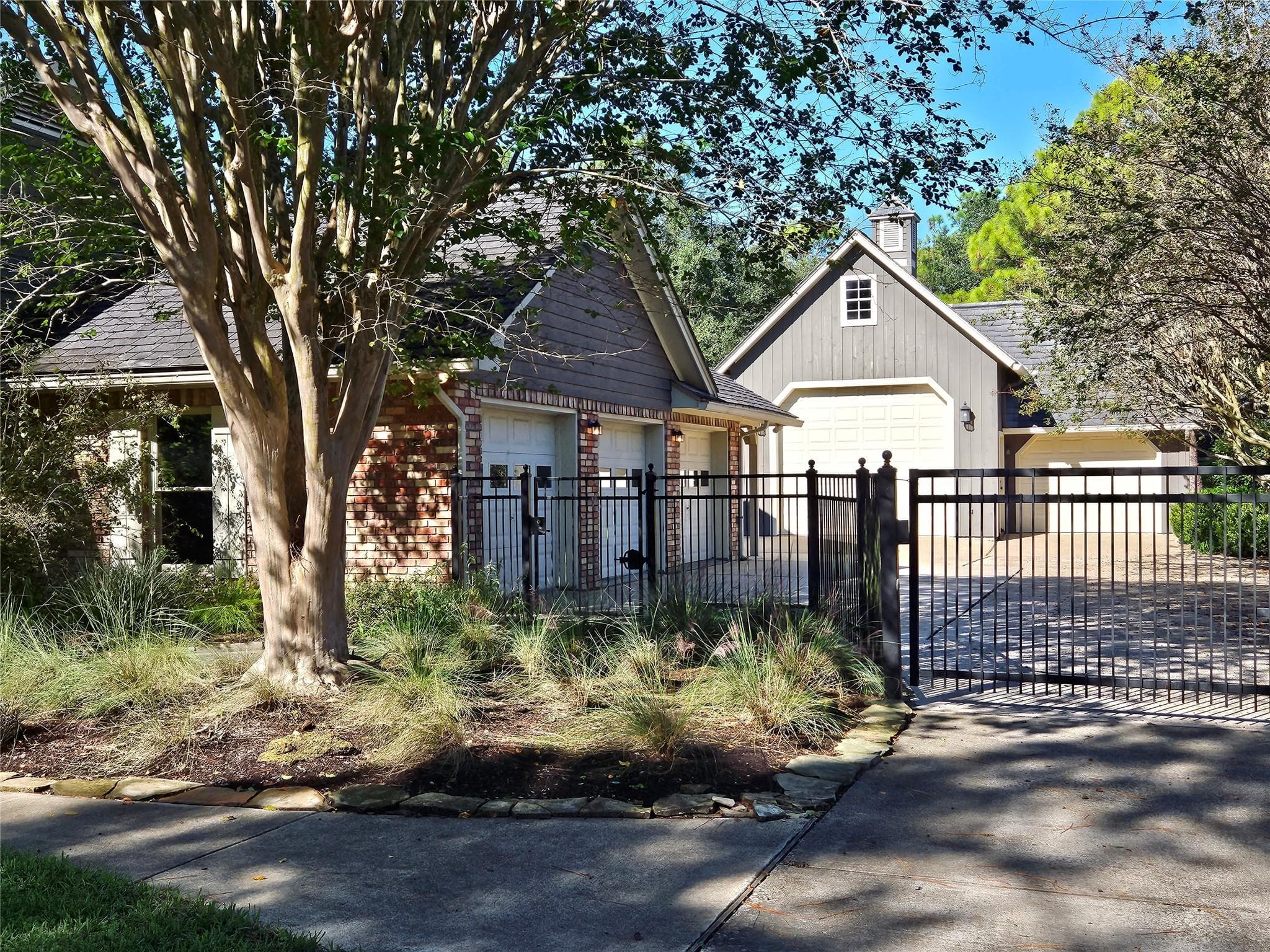 Gallery image 2