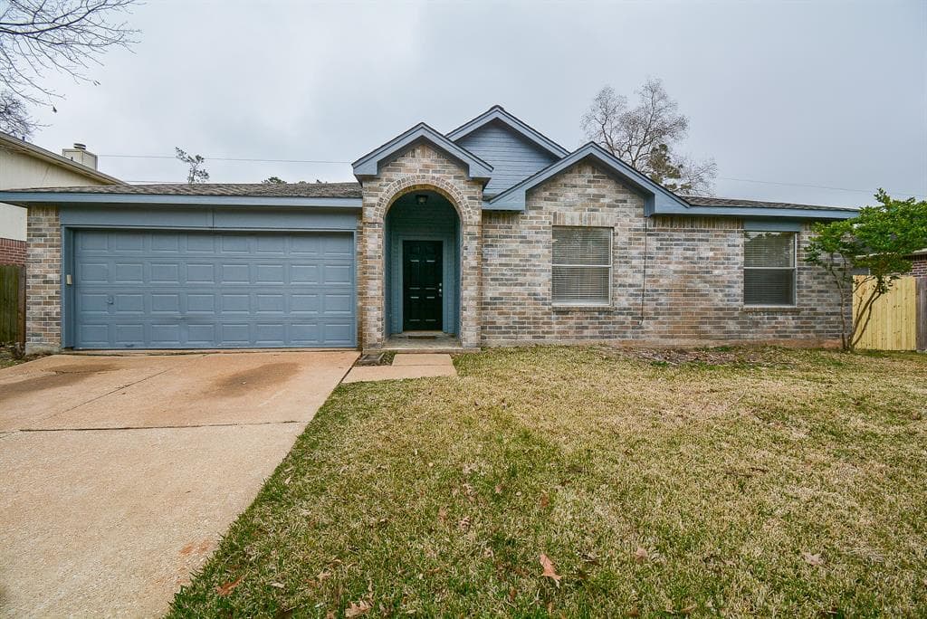 Main property image