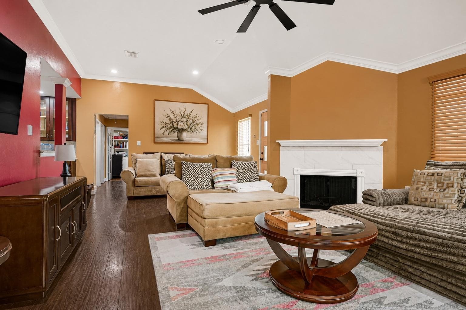 Gallery image 3