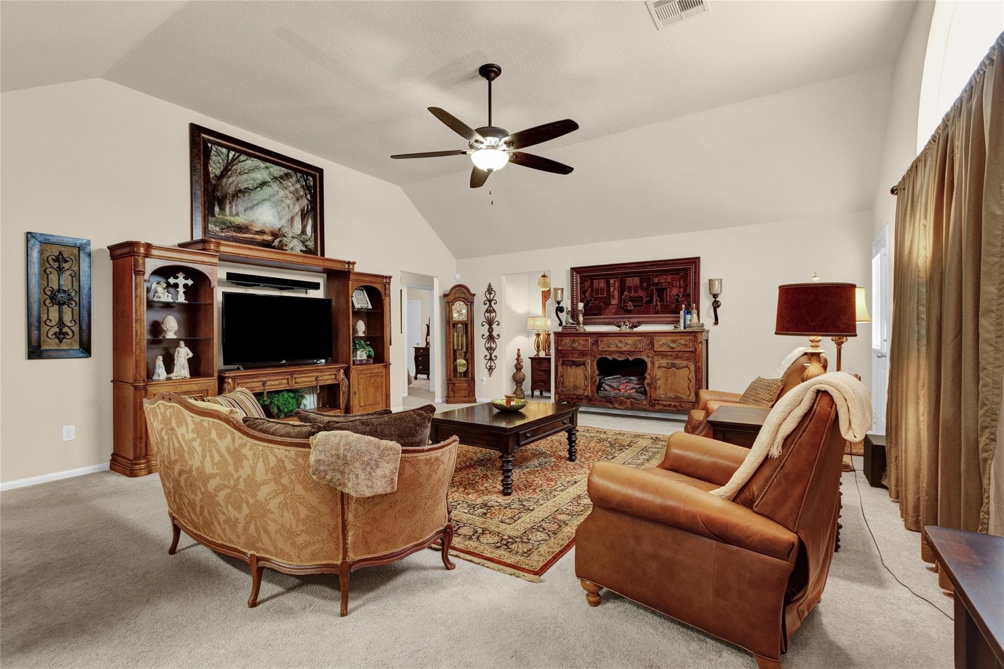 Gallery image 3
