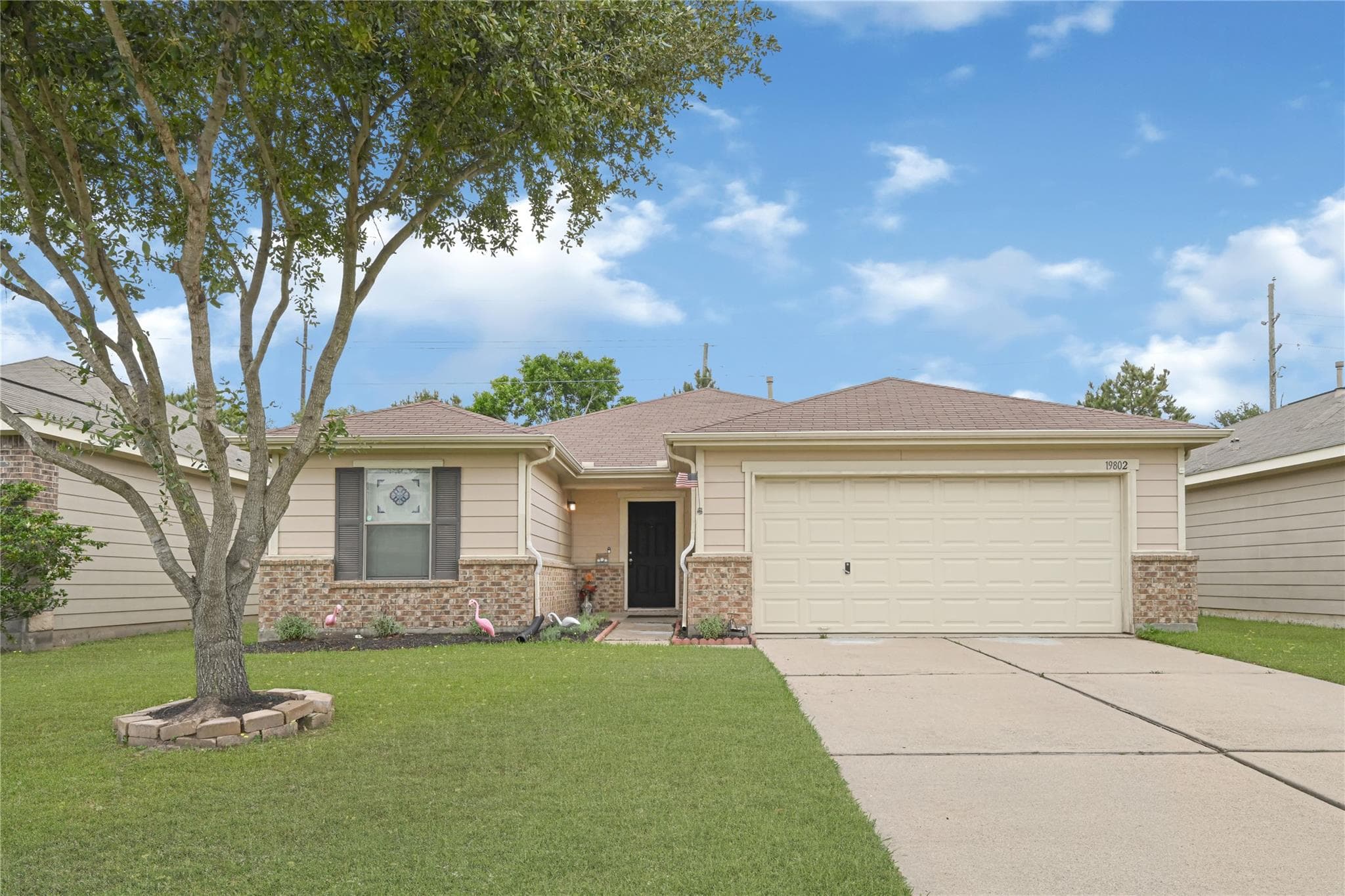 19802 Redwood Manor Ln
