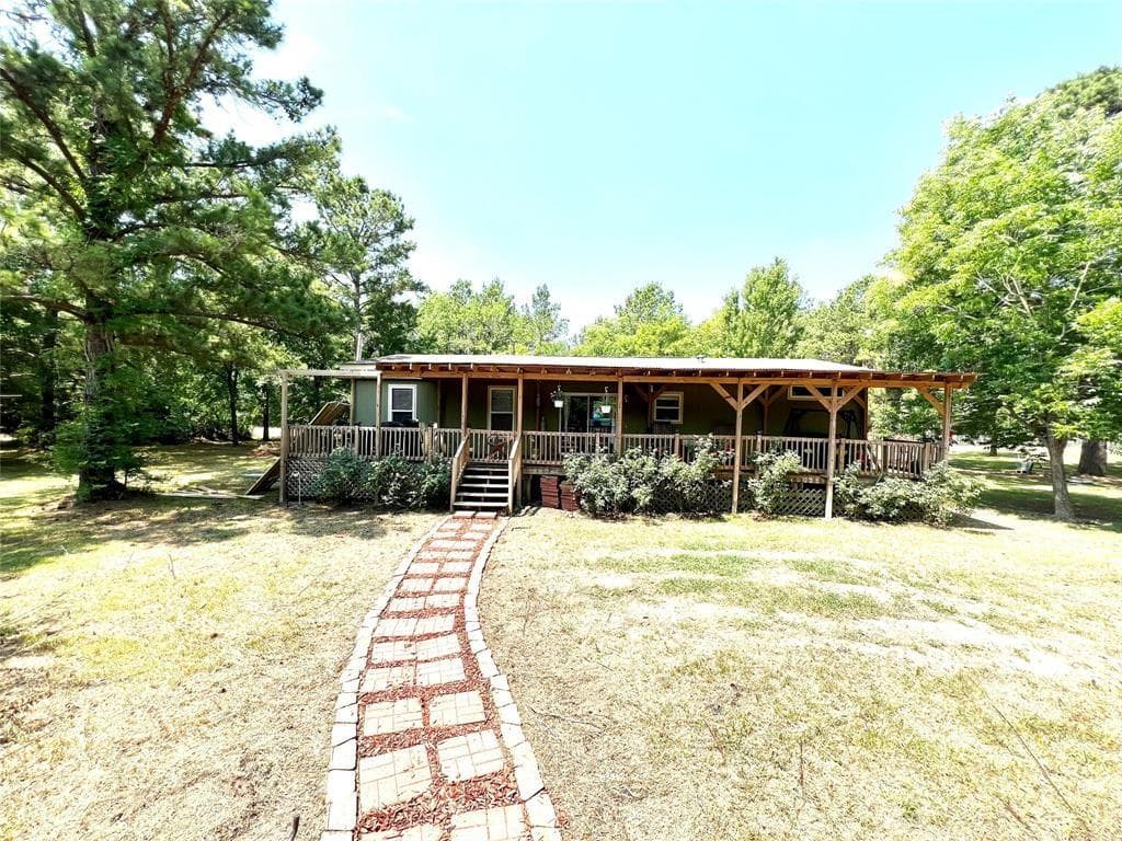 36 Lynell Dr