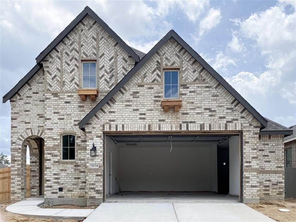Main property image
