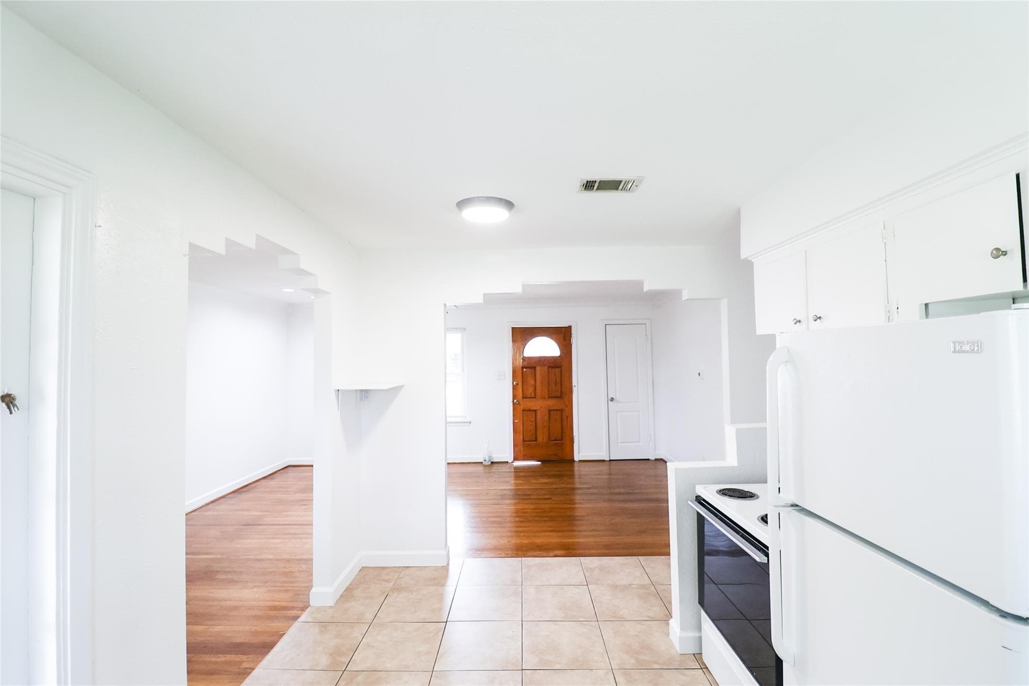 4513 Nina Lee Ln