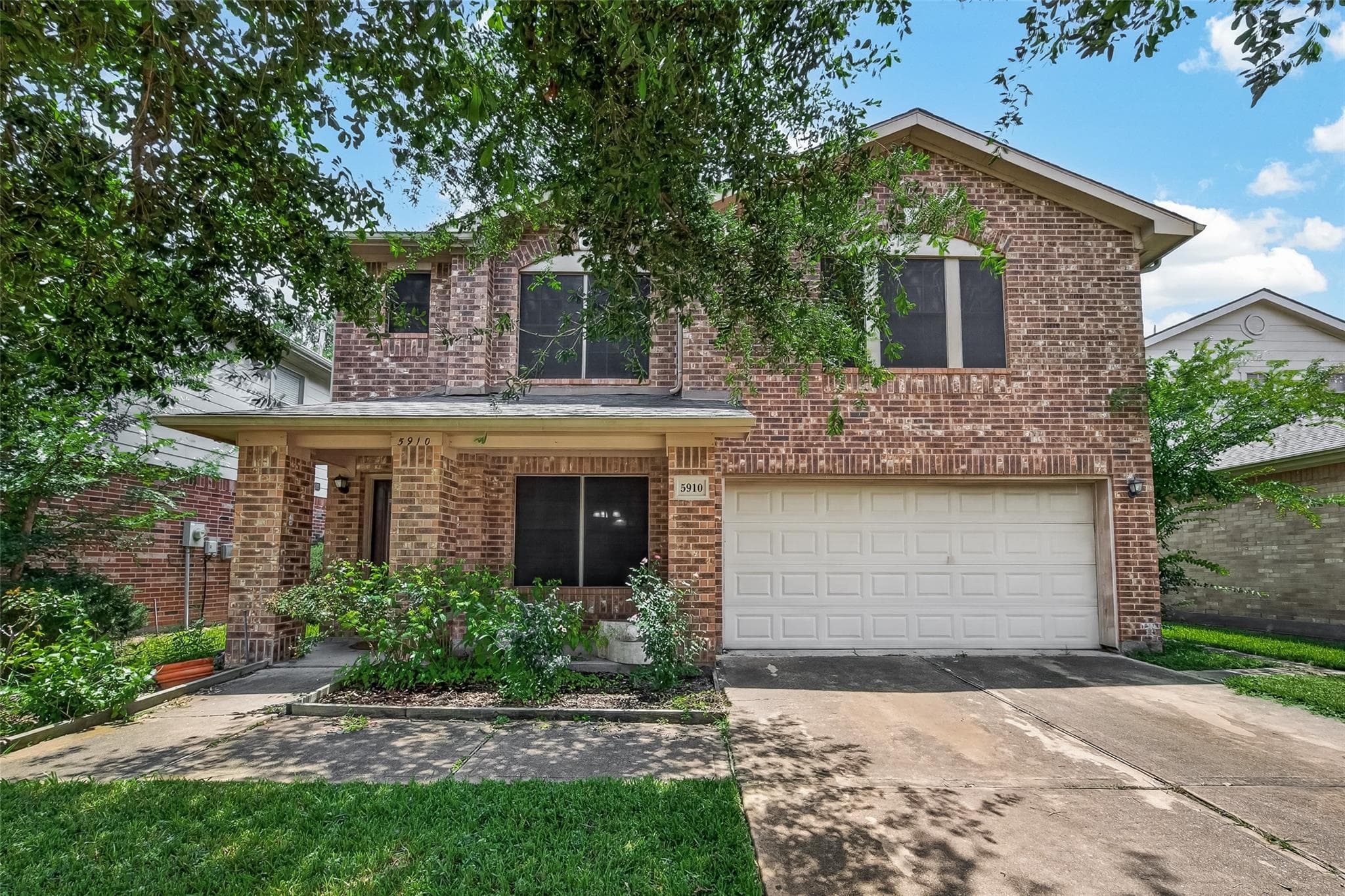 5910 Westminster Village Dr