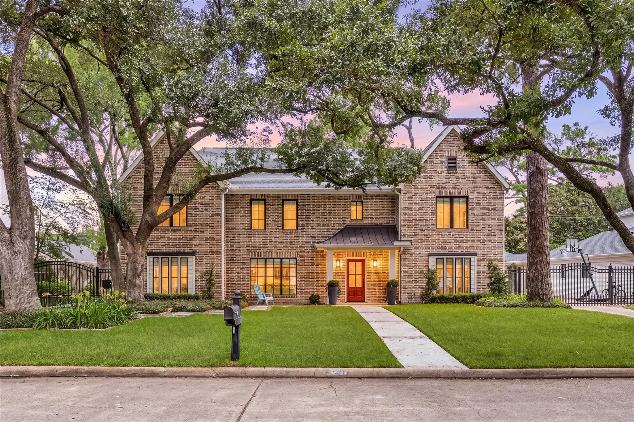 14722 River Forest Dr