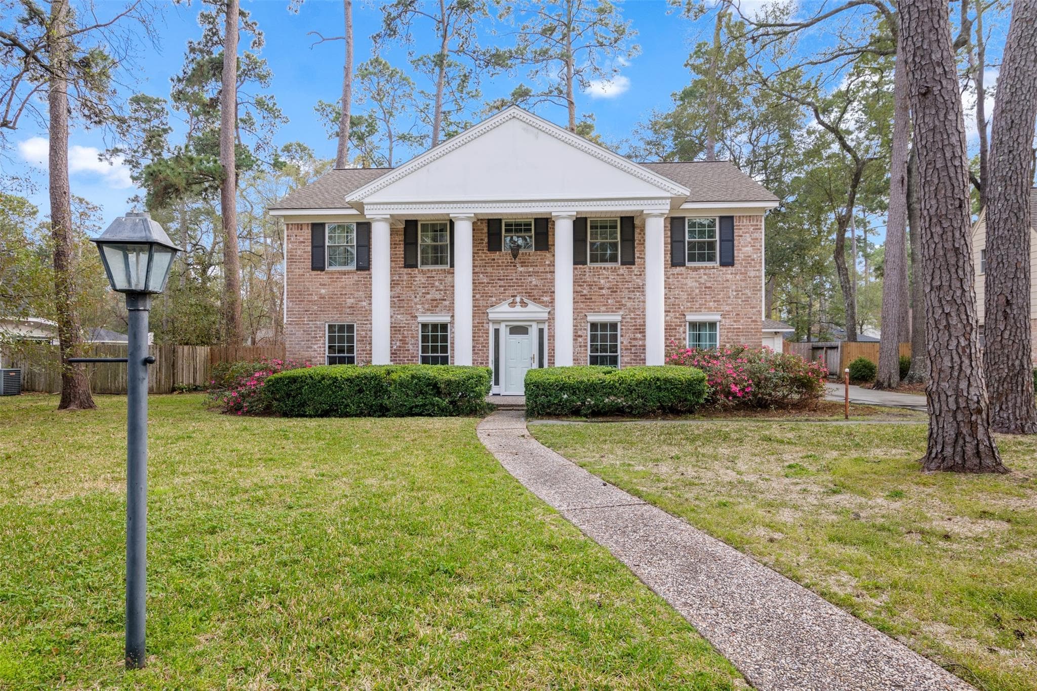 Main property image