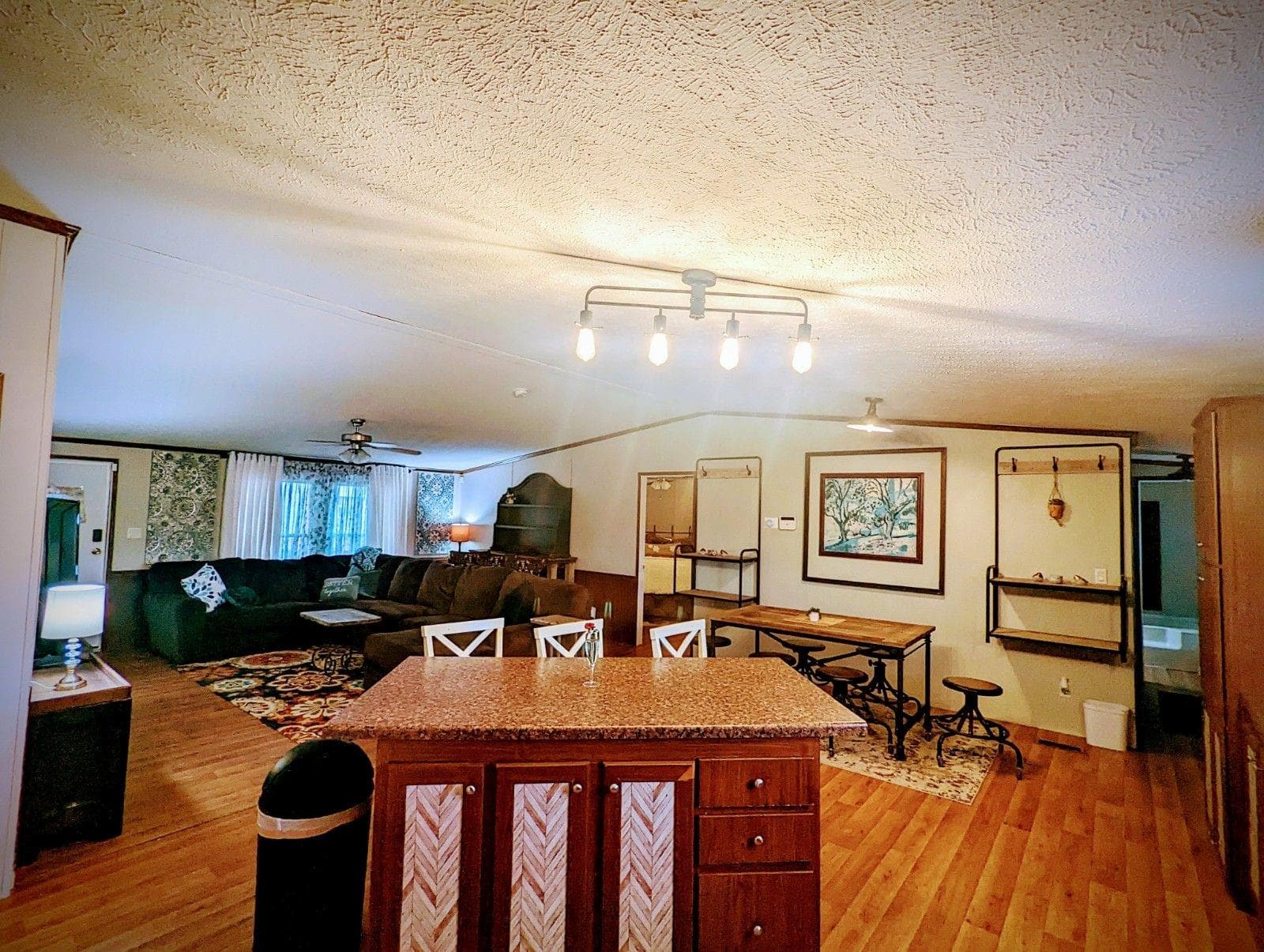 Gallery image 3