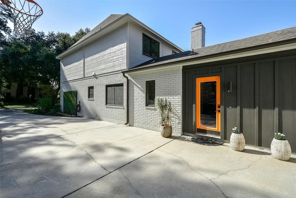 Gallery image 4