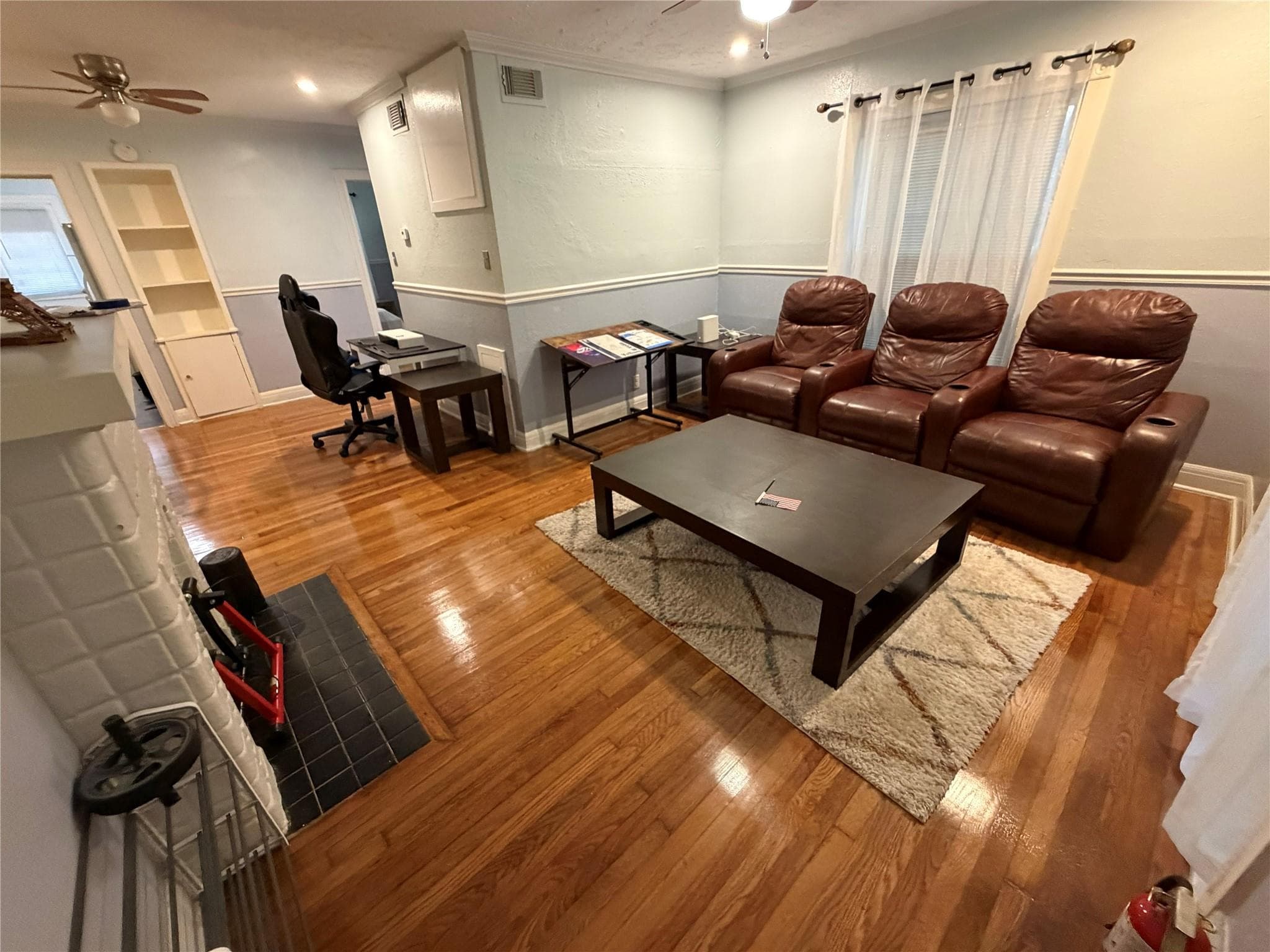 Gallery image 3